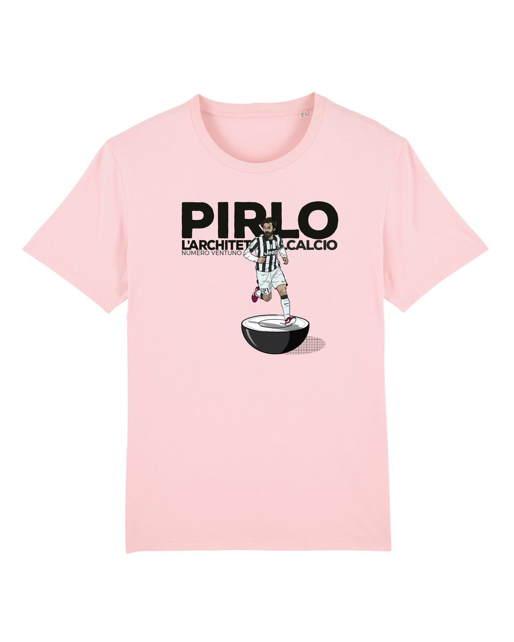 Pink t-shirt with a graphic of footballer Pirlo as a Subbuteo figure, text 'PIRLO L'ARCHITETTO DEL CALCIO NUMERO VENTUNO',